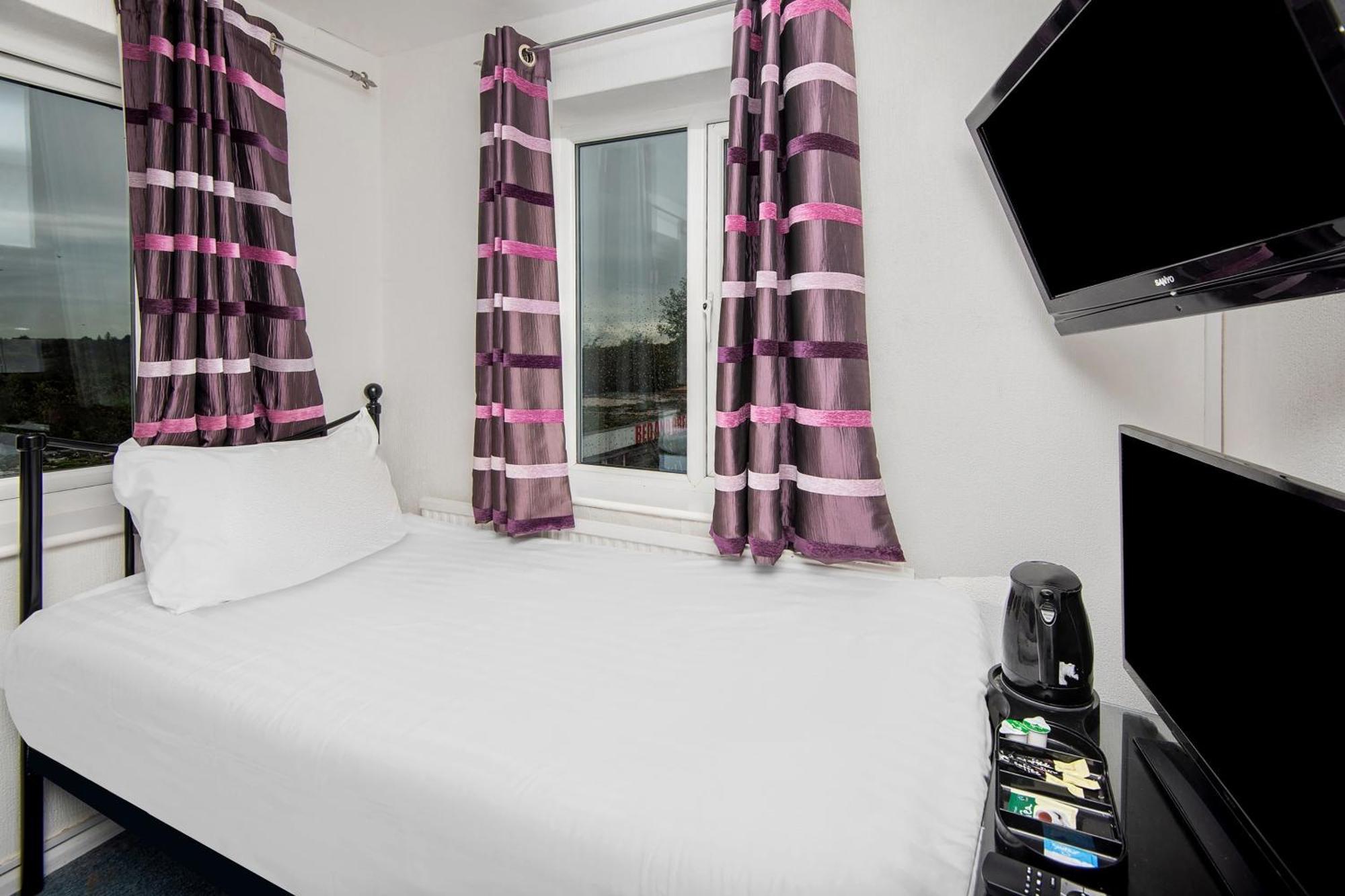 Hotel Chris's